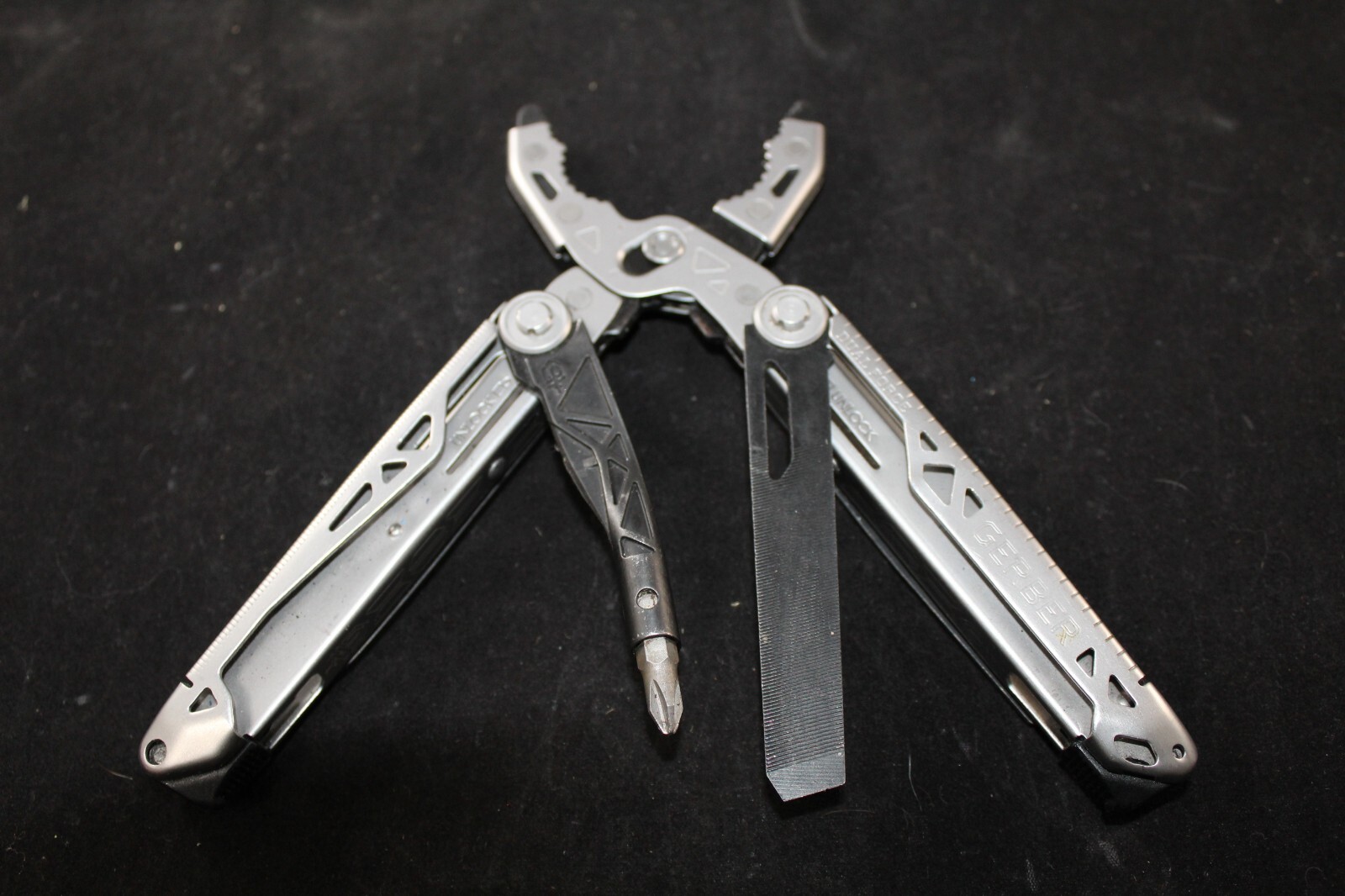 Gerber Dual Force Multi-Tool