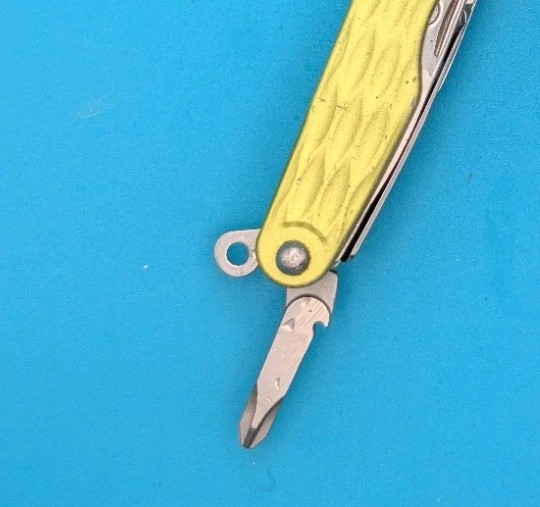 Leatherman Juice XE6 Moss Green Multi-Tool Pocket Knife Made in USA! RARE!