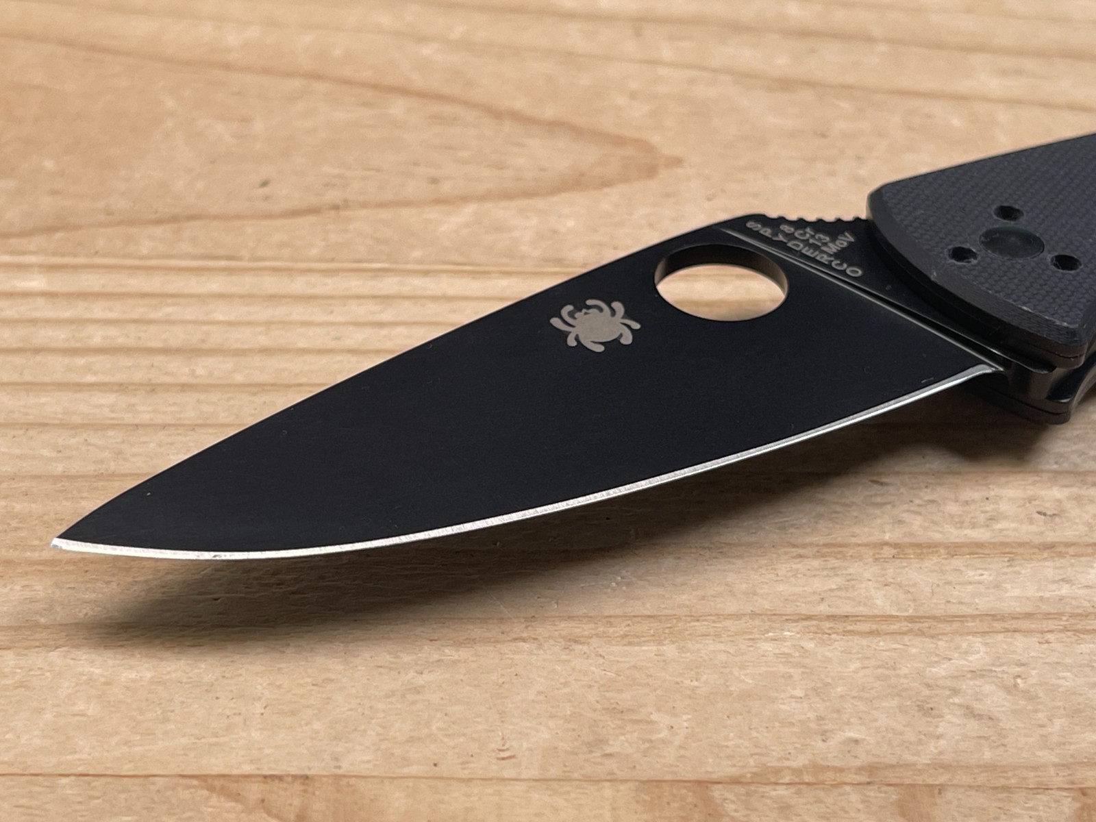 Spyderco Tenacious Black Plain Edge 8cr13Mov G10 Handle Folding Pocket Knife