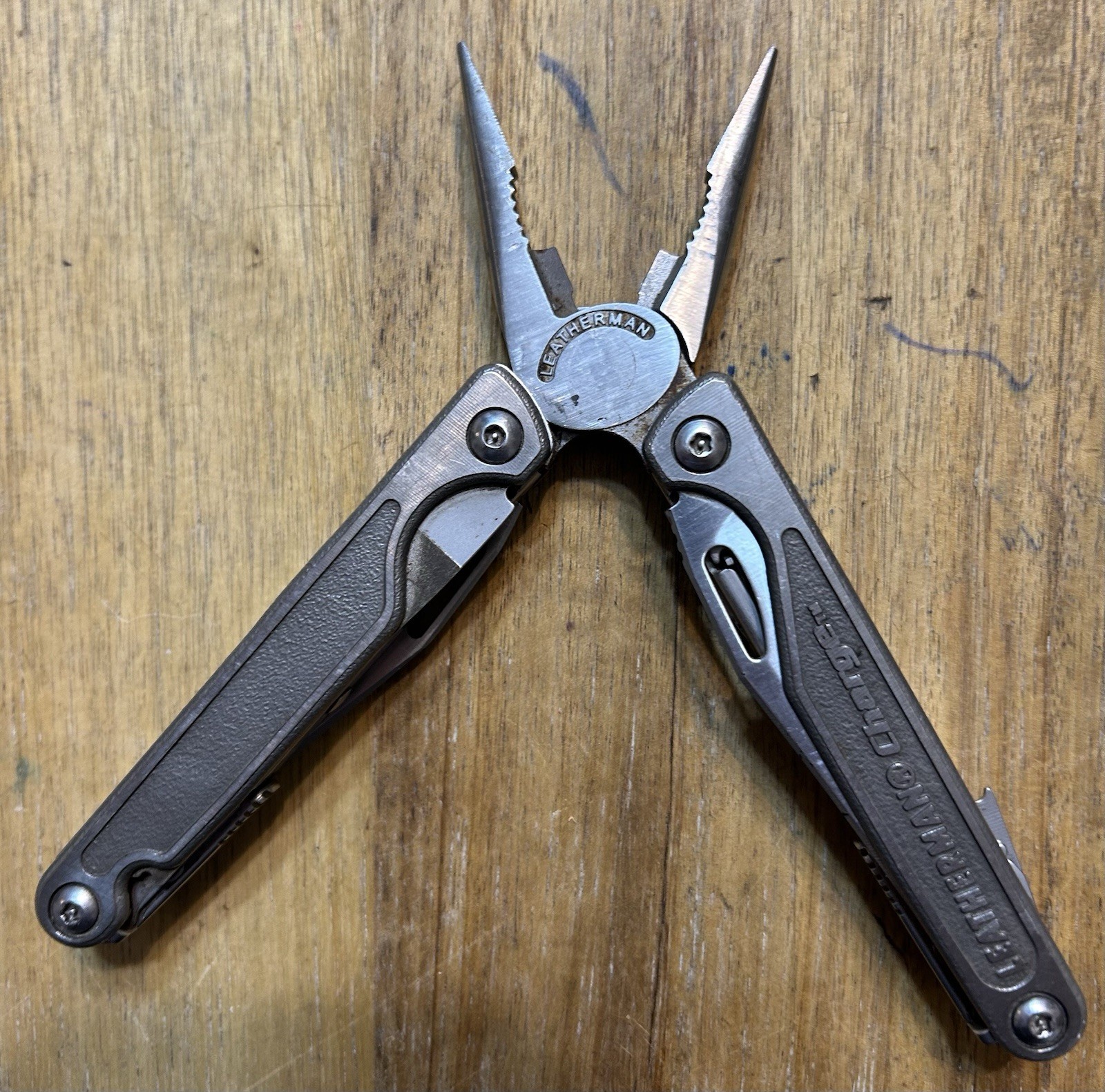 Leatherman Charge Multitool Titanium 154cm With Sheath Nice