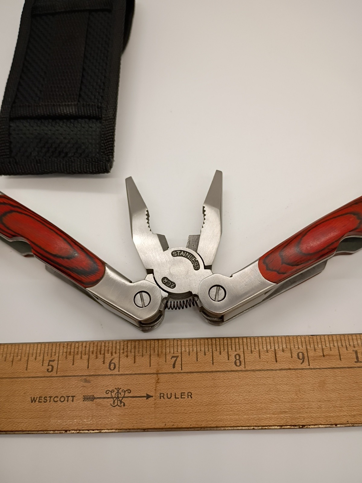 Winchester 10-tool Multi-Tool W/Faux Woodgrain Accents and Black Sheath