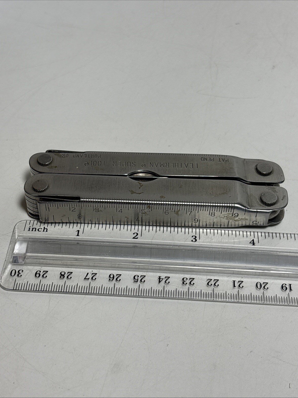 Leatherman Super Tool Multi Tool Pliers Knife Saw Original Supertool