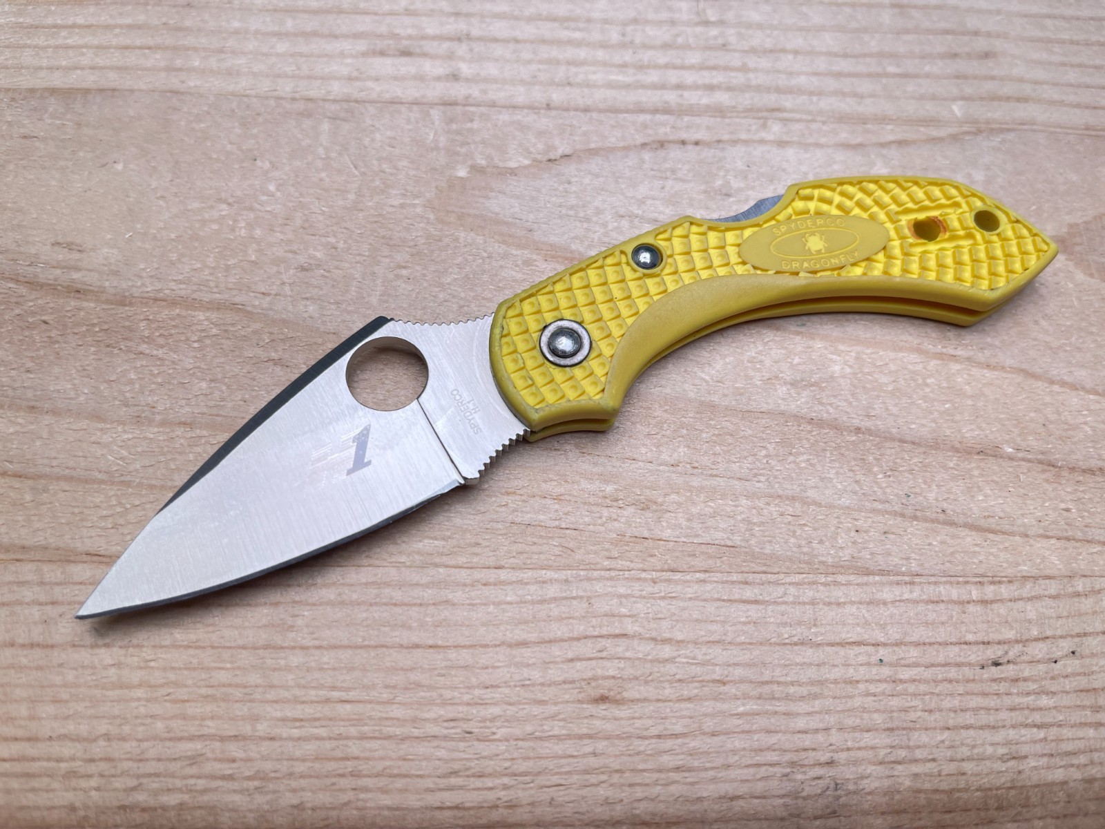 Spyderco Dragonfly Salt H1 Yellow Plain Edge Blade Folding Pocket Knife