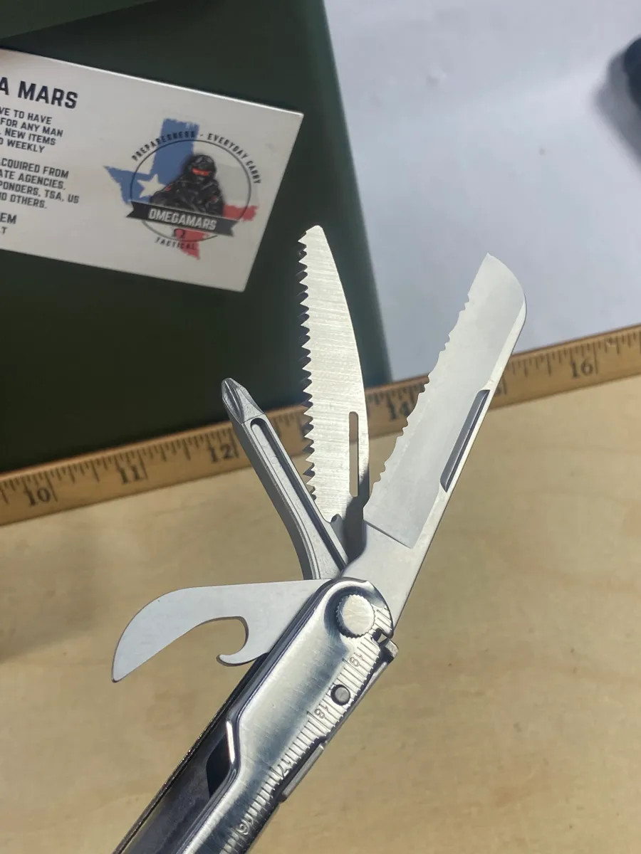 Leatherman Rebar #R5. Customized Handle. Looks/feels brand new.