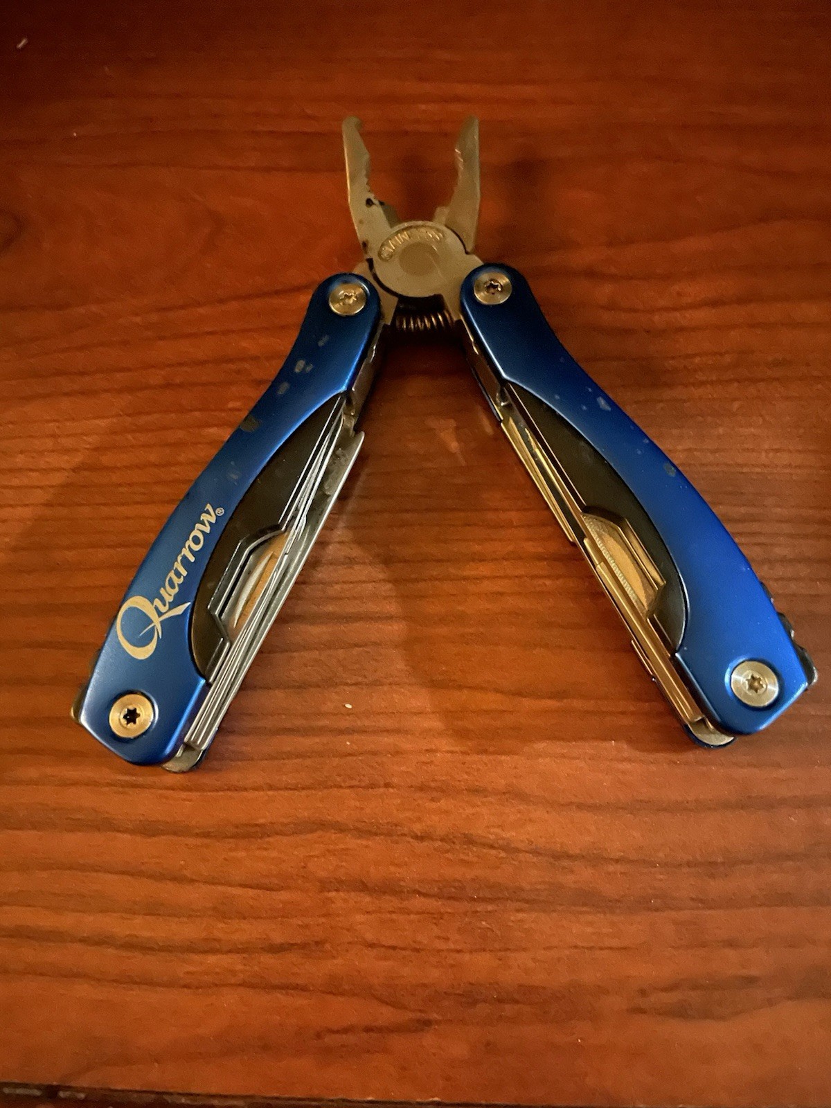 Quarrow – Pocket Angler’s Multi-Tool – 9 Tools