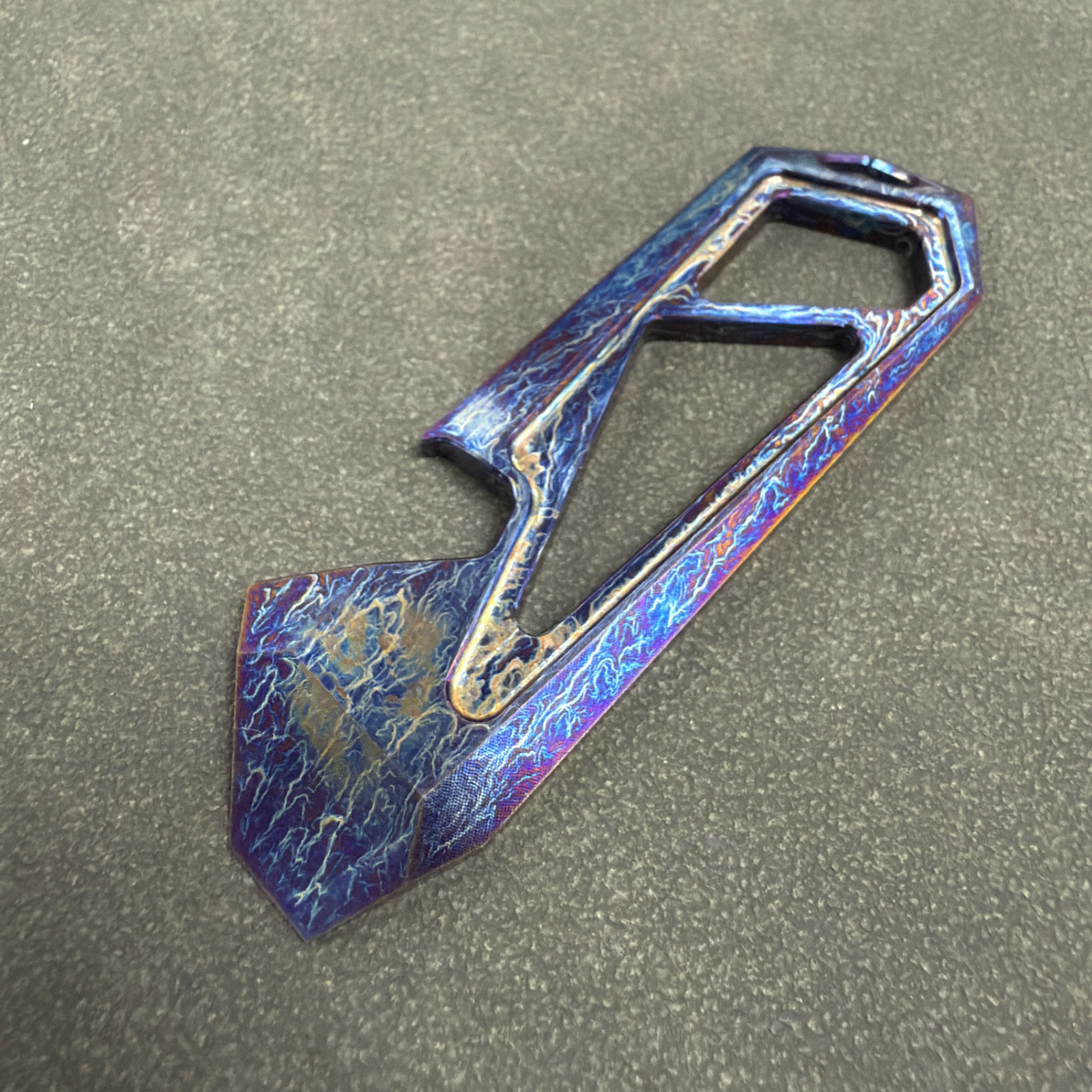 RIHE Design TC4 Titanium Rod EDC Bottle Opener Crowbar -Color
