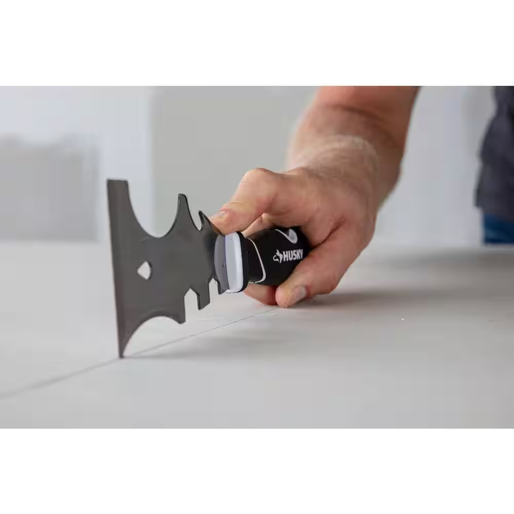 15-In-1 Painters Multi-Tool with Stainless Steel Blade