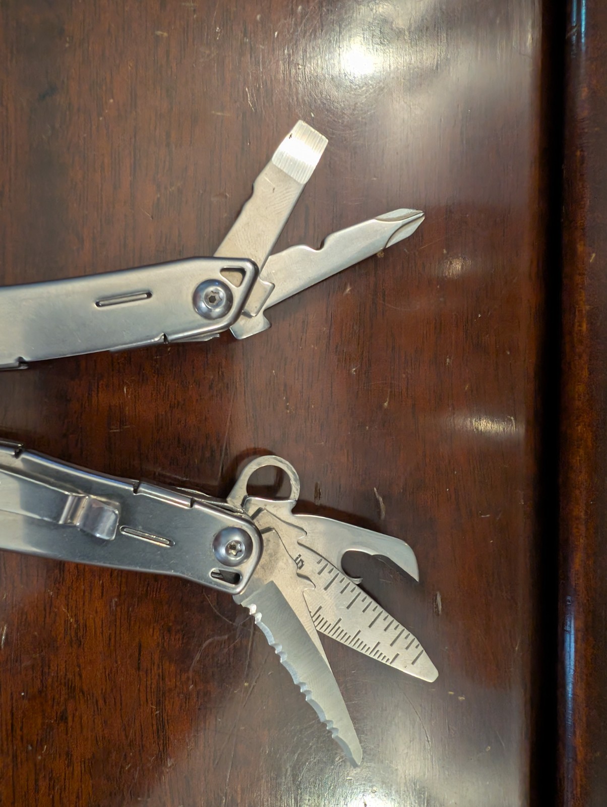Leatherman Sidekick Multi-Tool, Knife, Pliers, Saw, EDC A