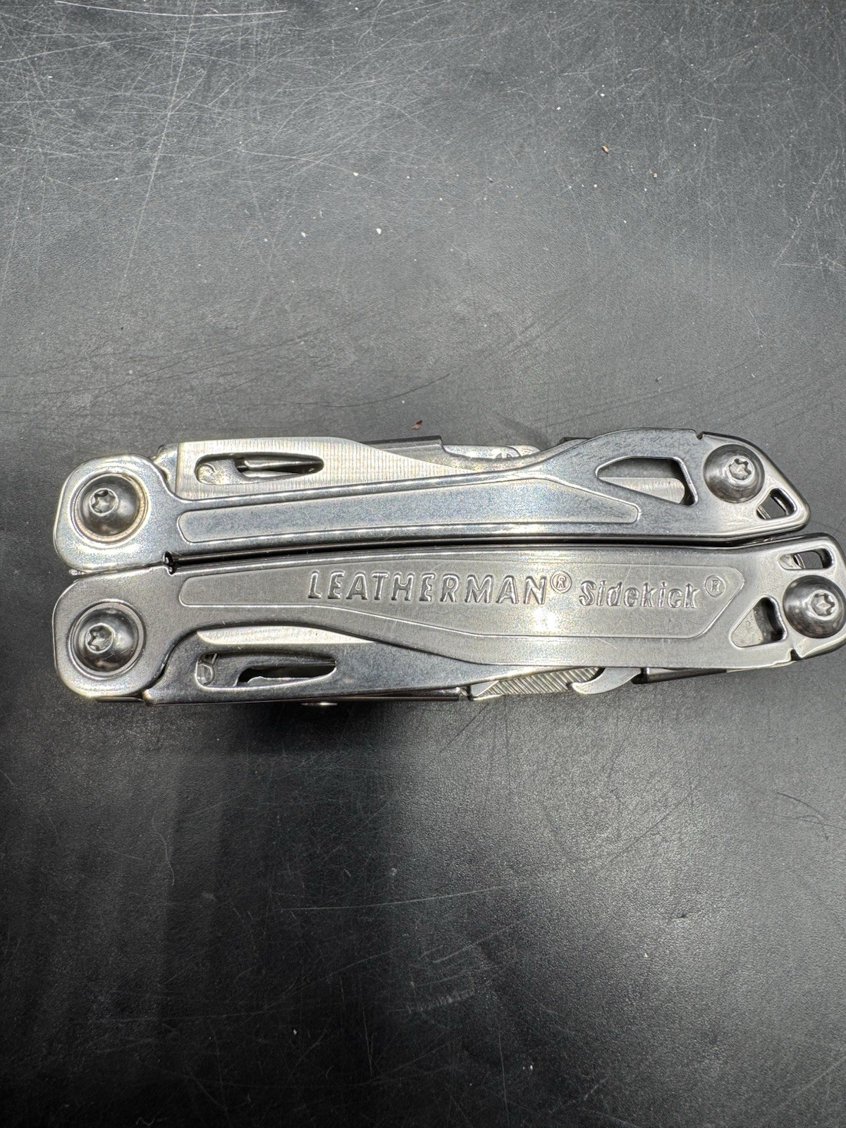 Leatherman Sidekick Stainless Steel Multi Tool – Silver With Case
