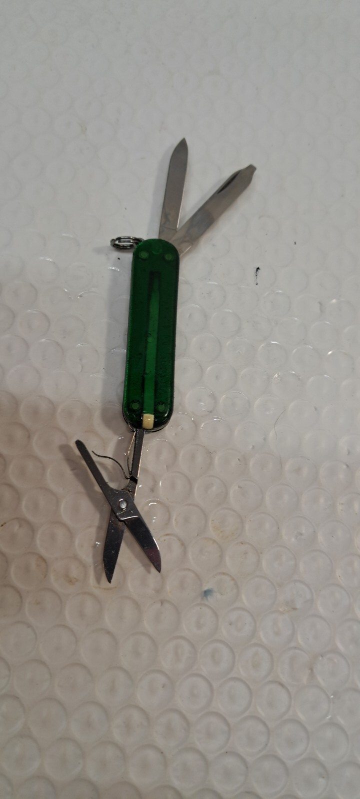 VICTORINOX CLASSIC SD 58MM SWISS ARMY KNIFE POCKET KEYCHAIN TRANSLUCENT GREEN
