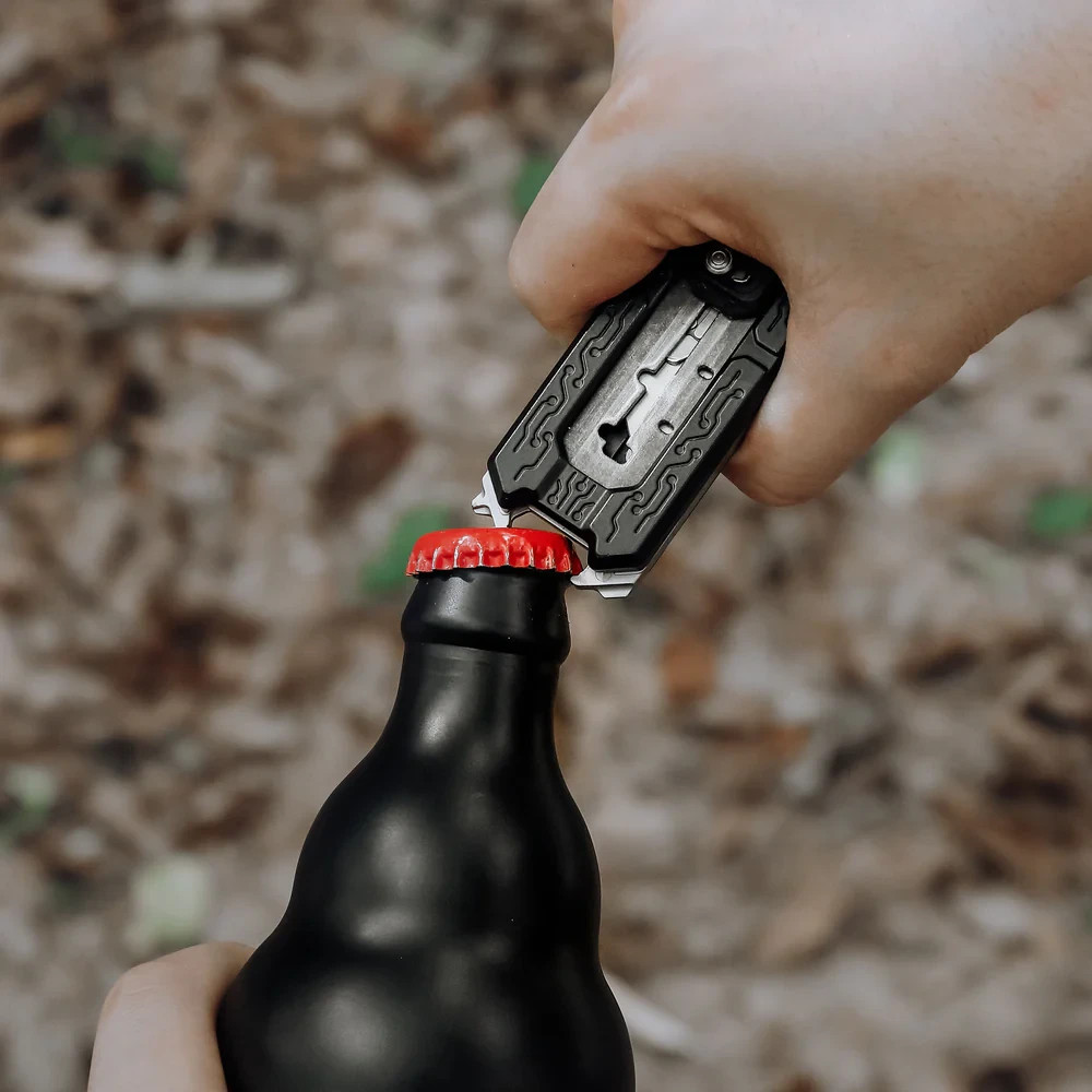 NexTool Explorer E20 Multi Tool w/Replaceable SK5 Blade Black Aluminum Handles