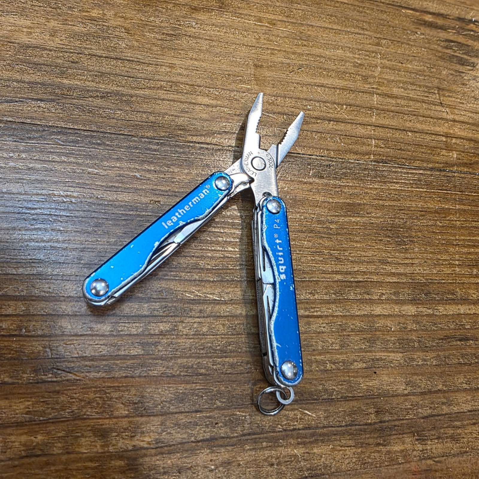 Multi Tool Leatherman Squirt P4 Blue knife Pliers Opener Keychain