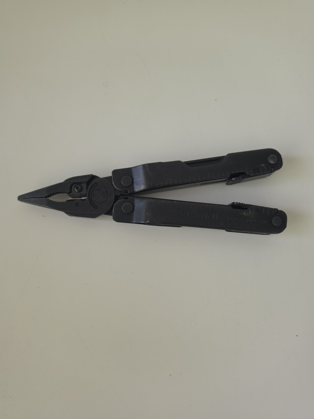 Leatherman Super Tool 300 Multitool Black Oxide