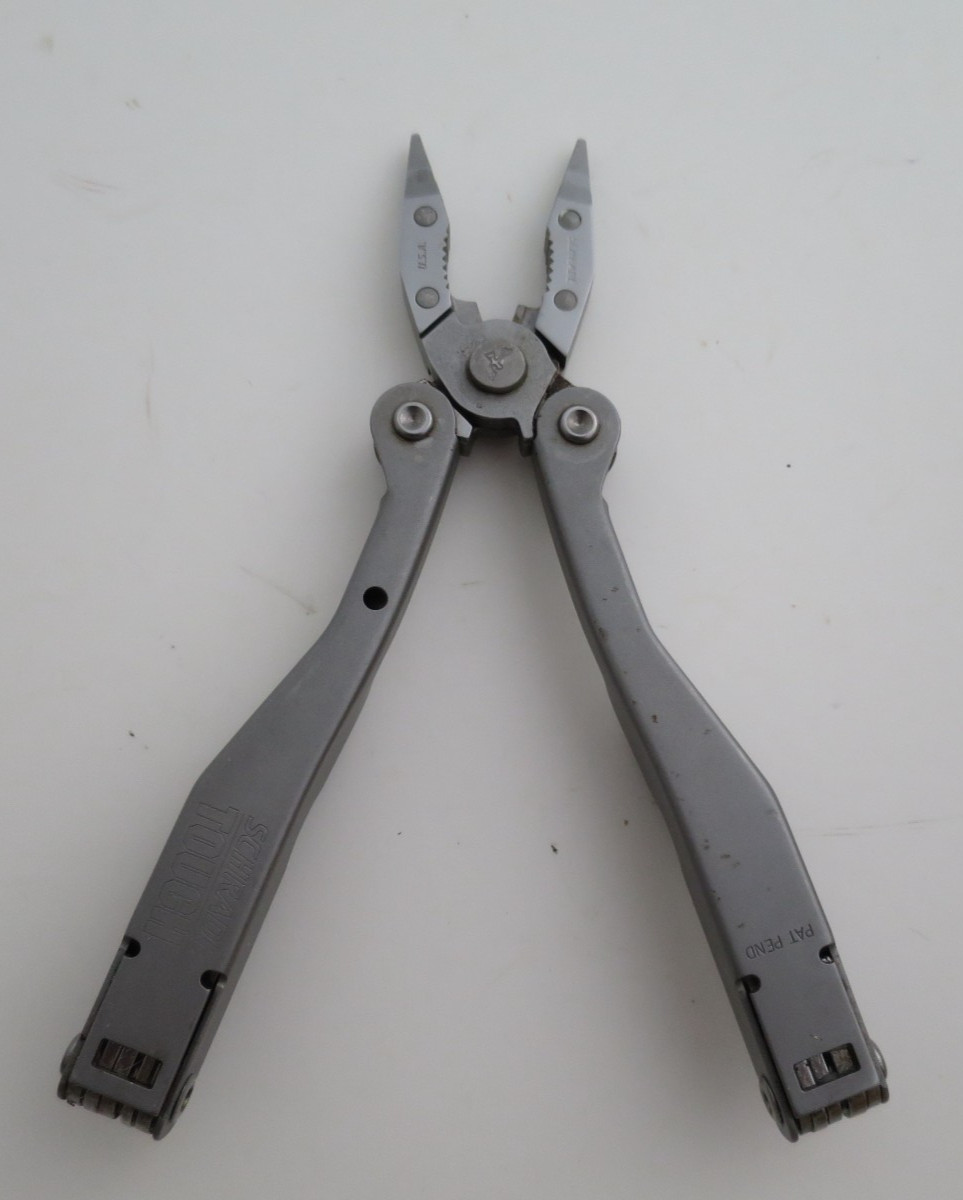 Schrade Tough Tool ST1 Multi-Tool USA Very Nice
