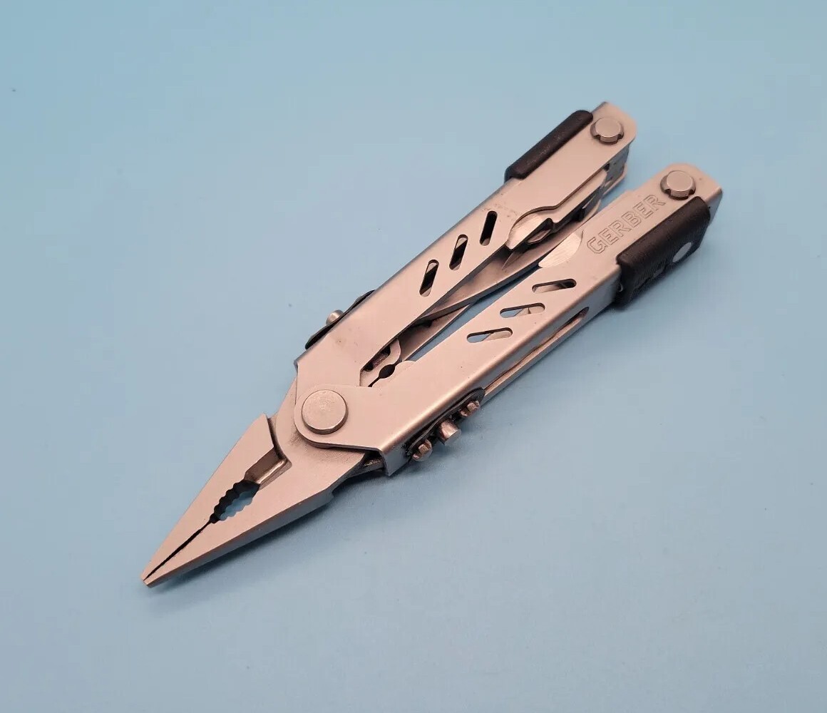 Gerber MP400 Multi Tool Multi-Plier Compact Sport – Silver Pliers Knife USA