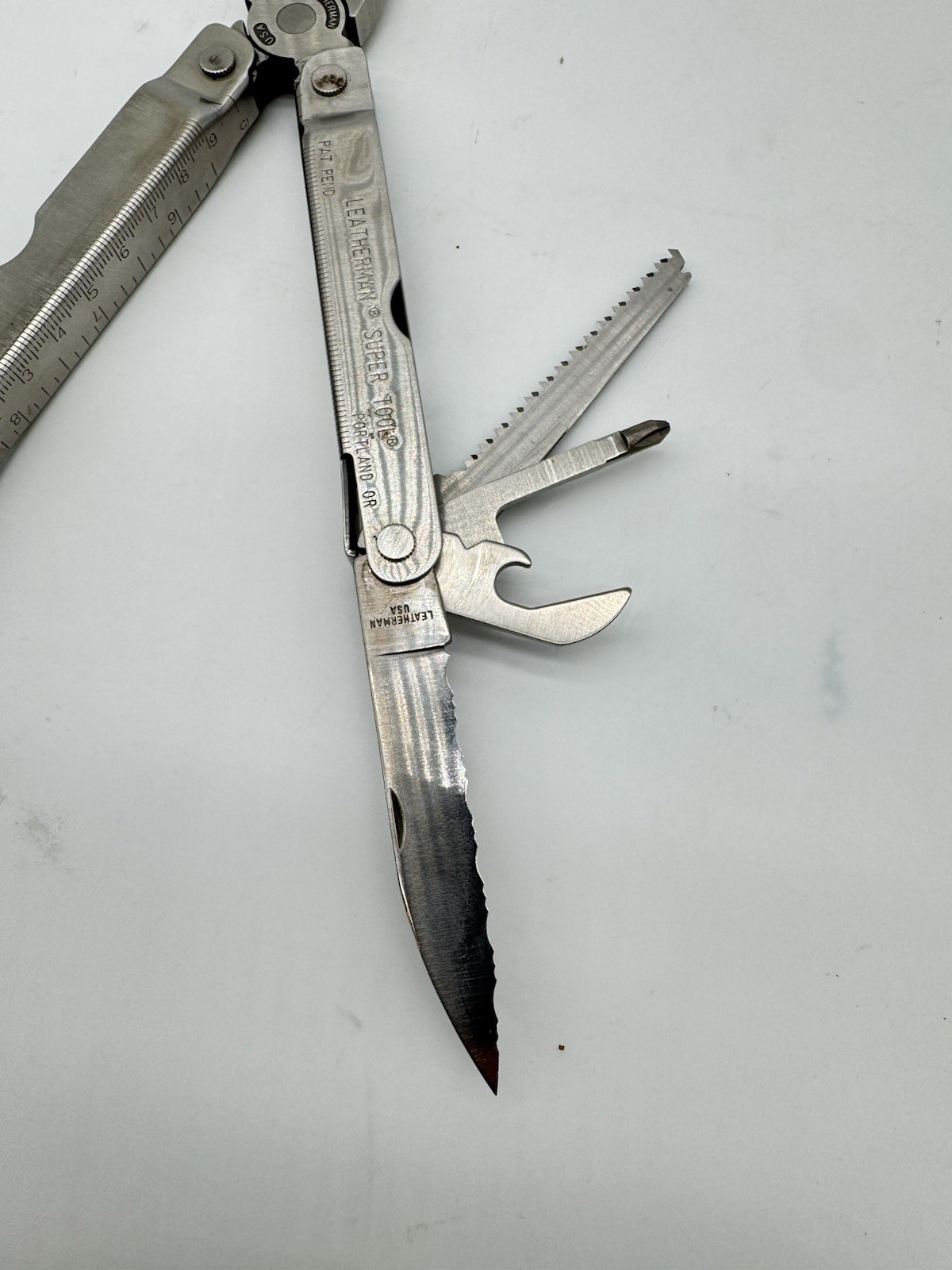 Original Leatherman Super Tool & Case – 01/98 – Near flawless – Appears New