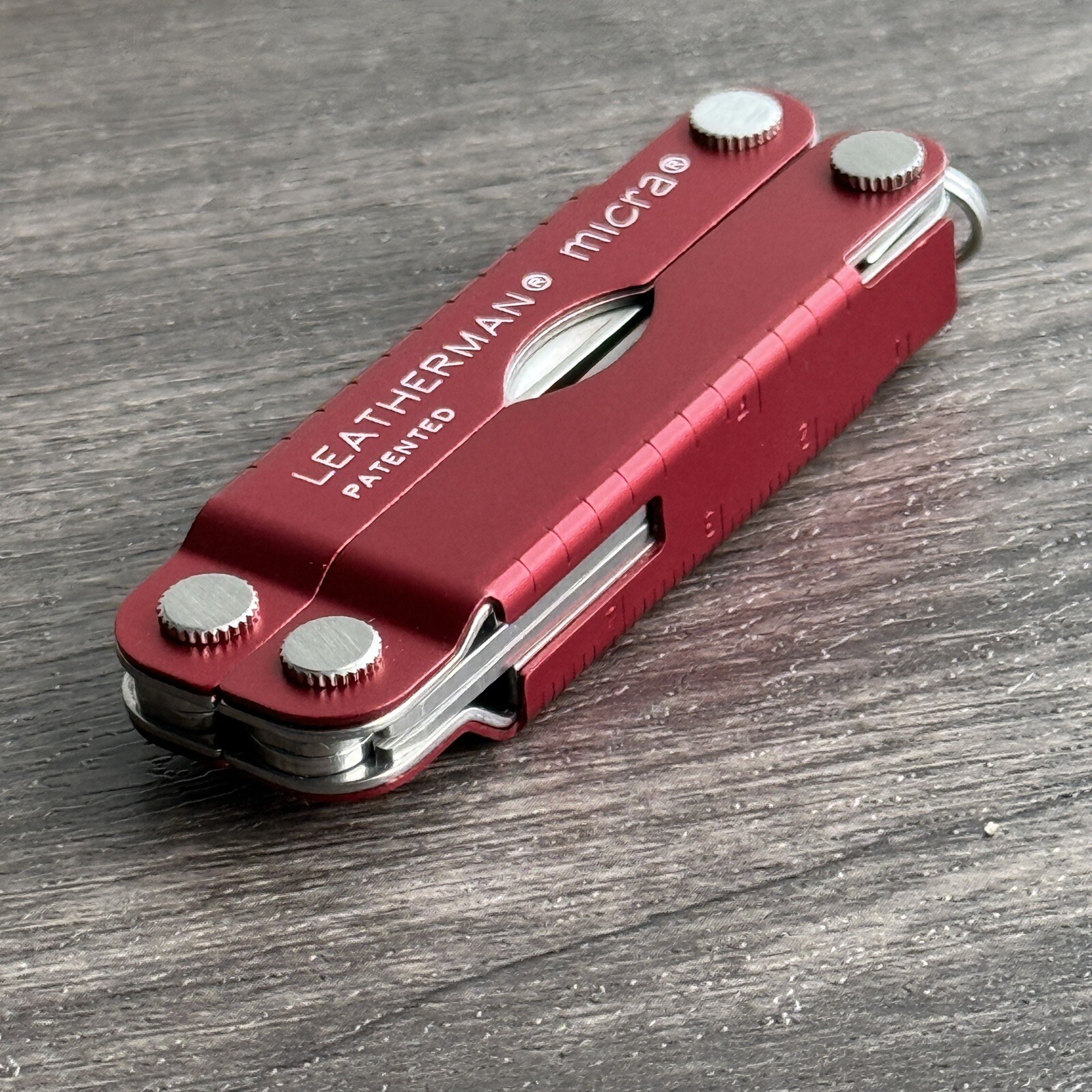 Leatherman MICRA RED Multitool in Vintage Gift Tin. Branded 3M