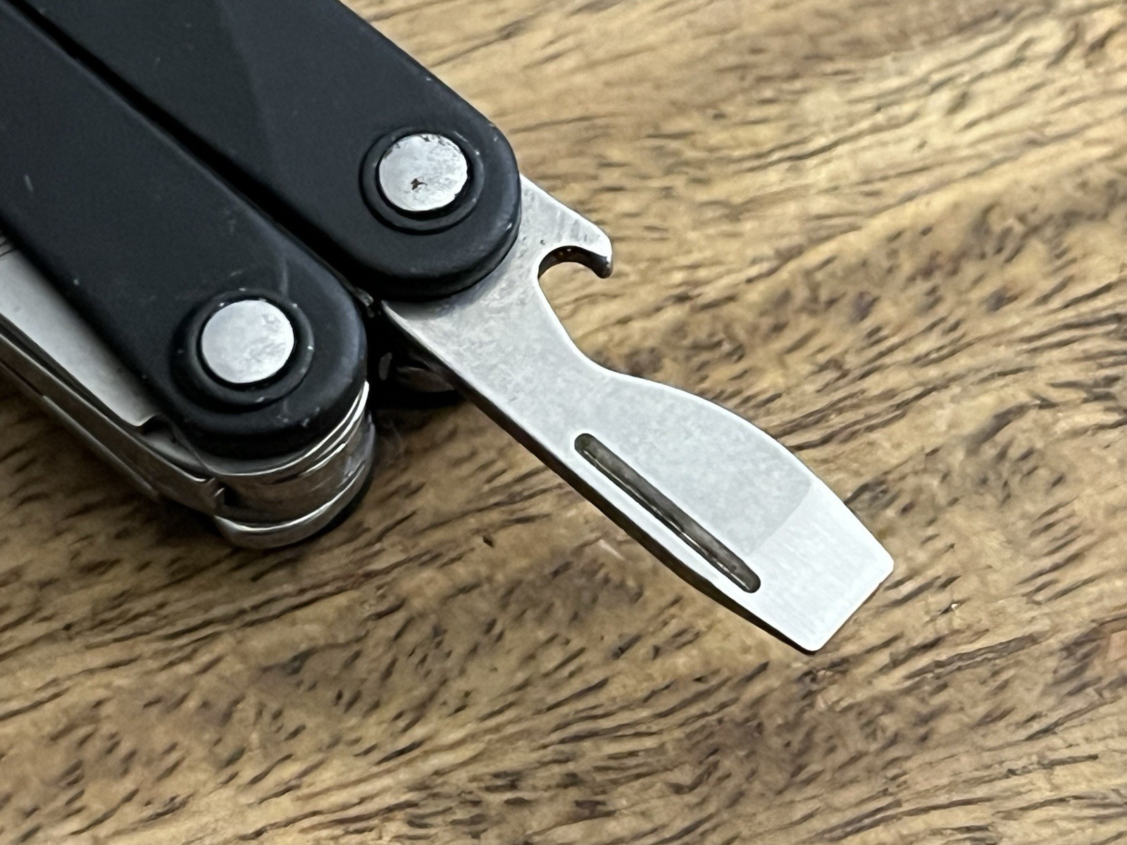 RETIRED Leatherman Squirt PS4 MultiTool Black DISCONTINUED SUPER NICE!