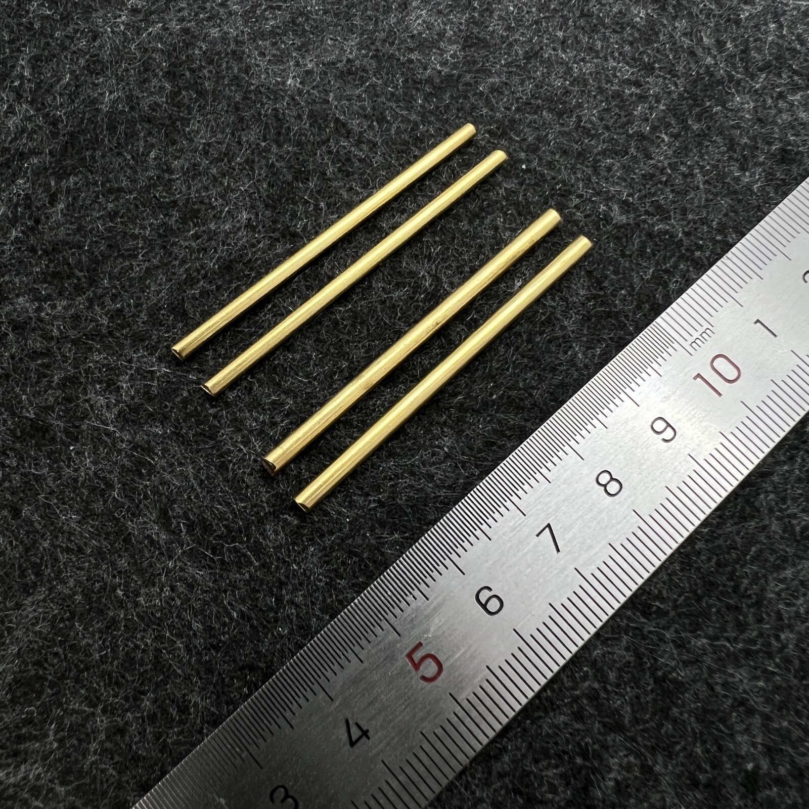 4pcs 2.2mm and 2.5mm H62 Copper Rod Rivet for 91mm Victorinox Swiss Army Knife