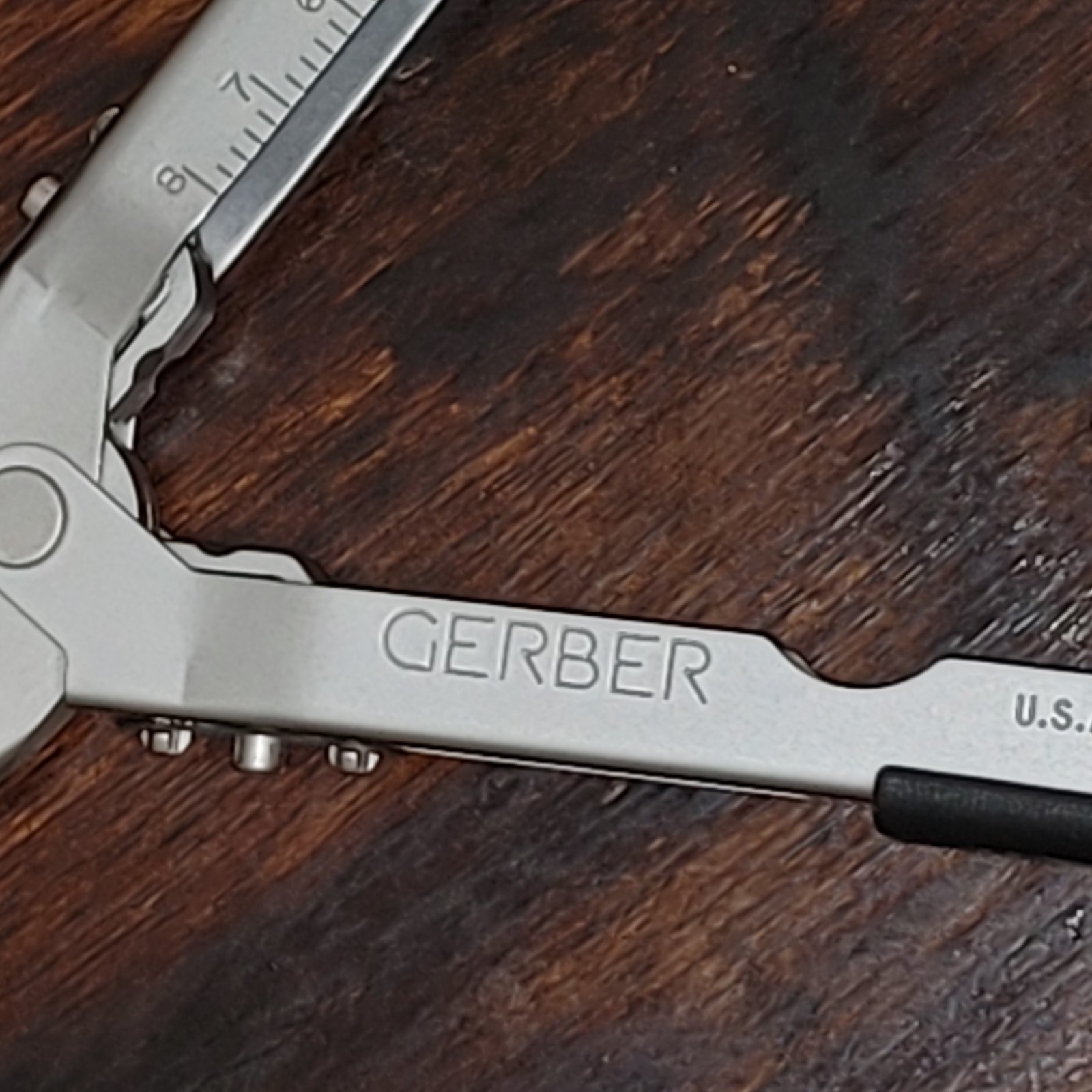 Gerber 600 (DISCONTINUED) Early version Pro Scuot (WITH OUT SISSORS) NEW & Sheth