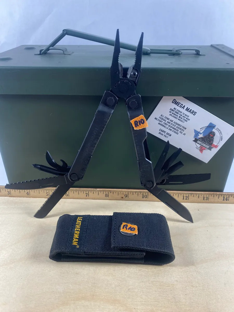Leatherman Rebar #R10. Looks/feel brand new. (MSRP $99.95 NEW)