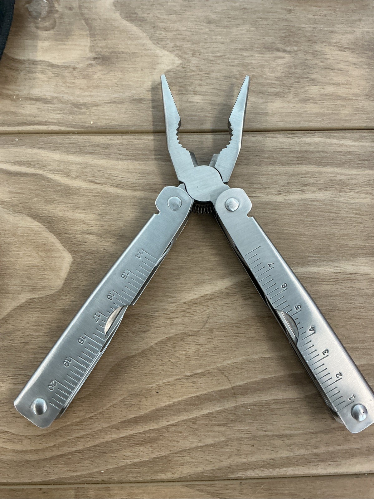 Winchester Multi-Tool Stainless Steel Finish with Sheath