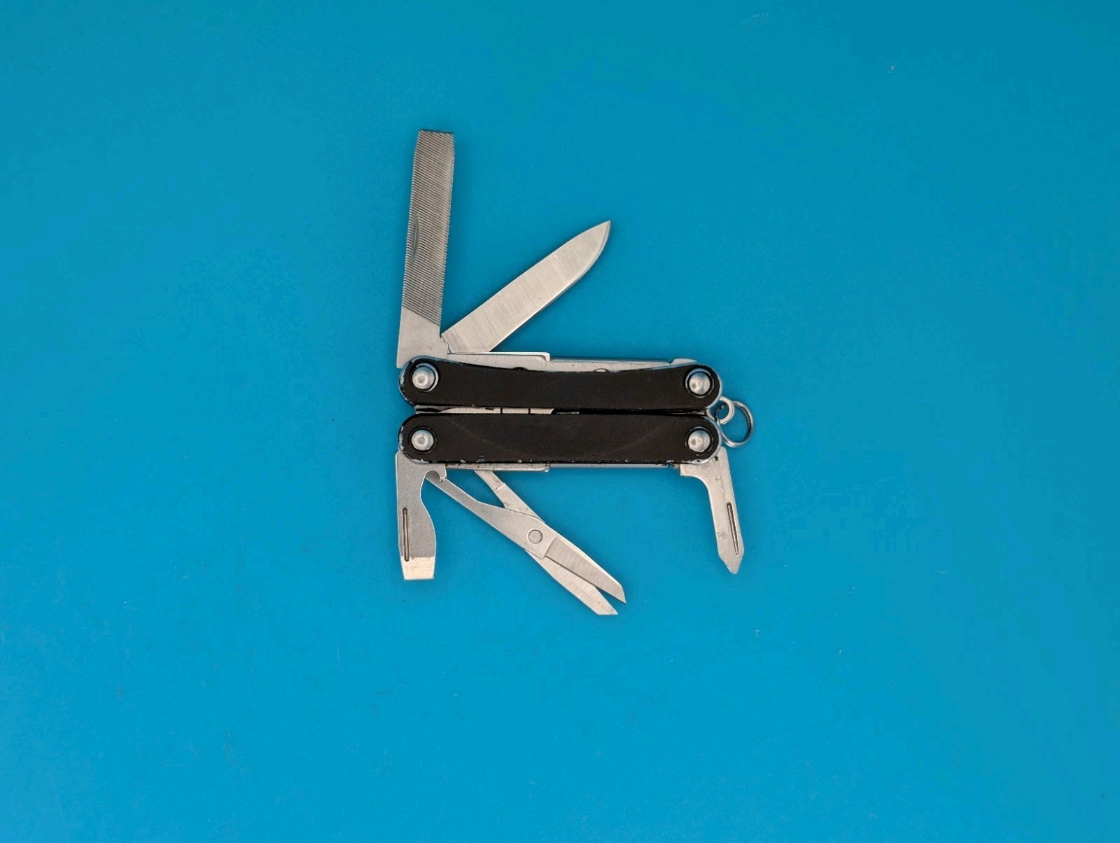 Leatherman SQUIRT PS4 Multi-Tool With Pliers Scissors Knife BLACK!