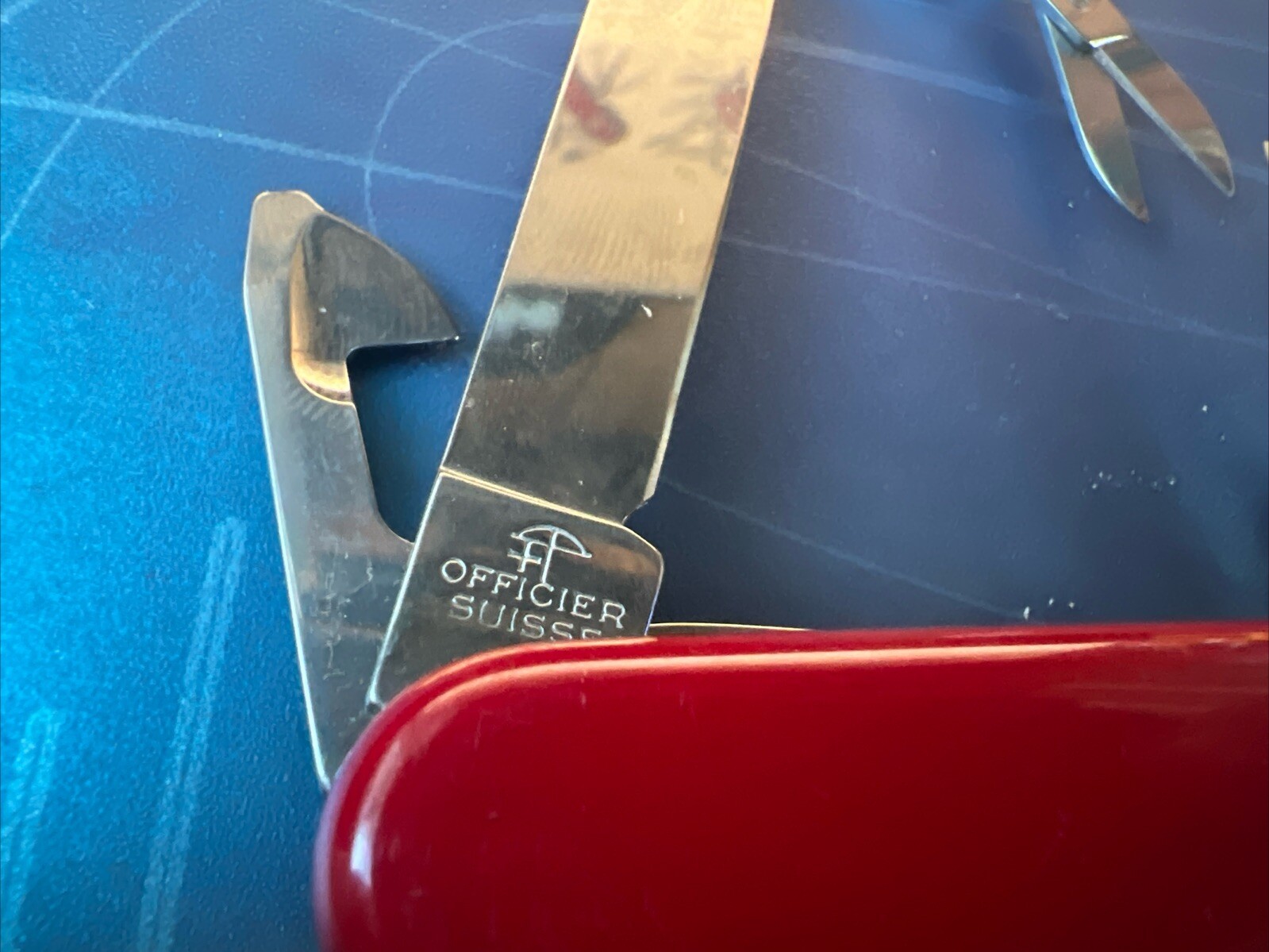 Victorinox “Officer Suisse” Officer Swiss Army Pair Lot Wow 🔥classic Sd