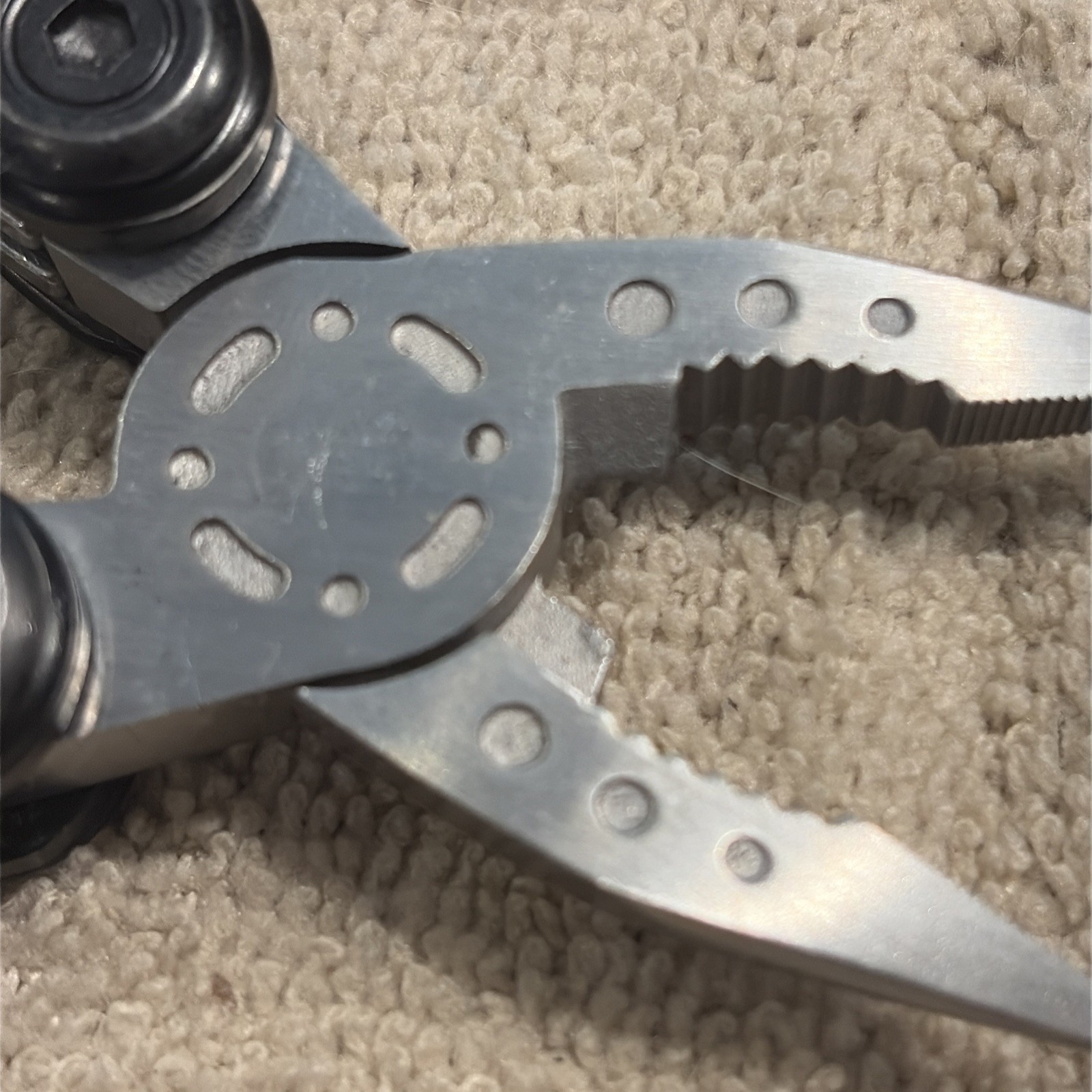 Columbia Branded Stainless Steel Multi-Tool Pliers Pocket Knife 10-in-1 EDC