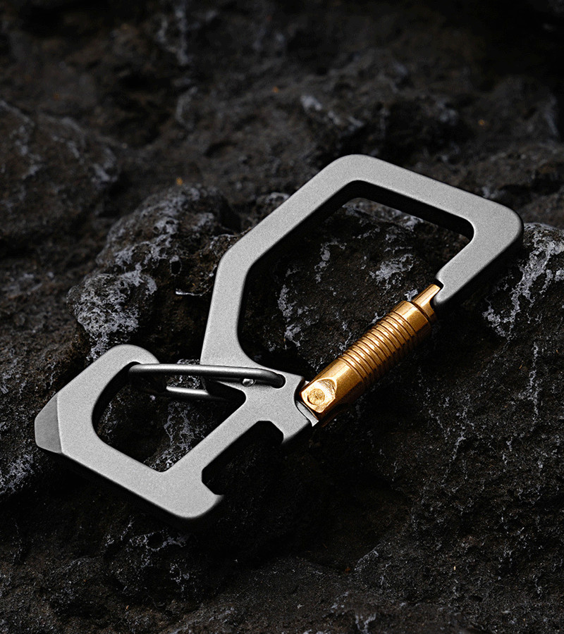 EDC Titanium Keychain Multi Tools Bottle Opener Crowbar Double Hanging Buckle