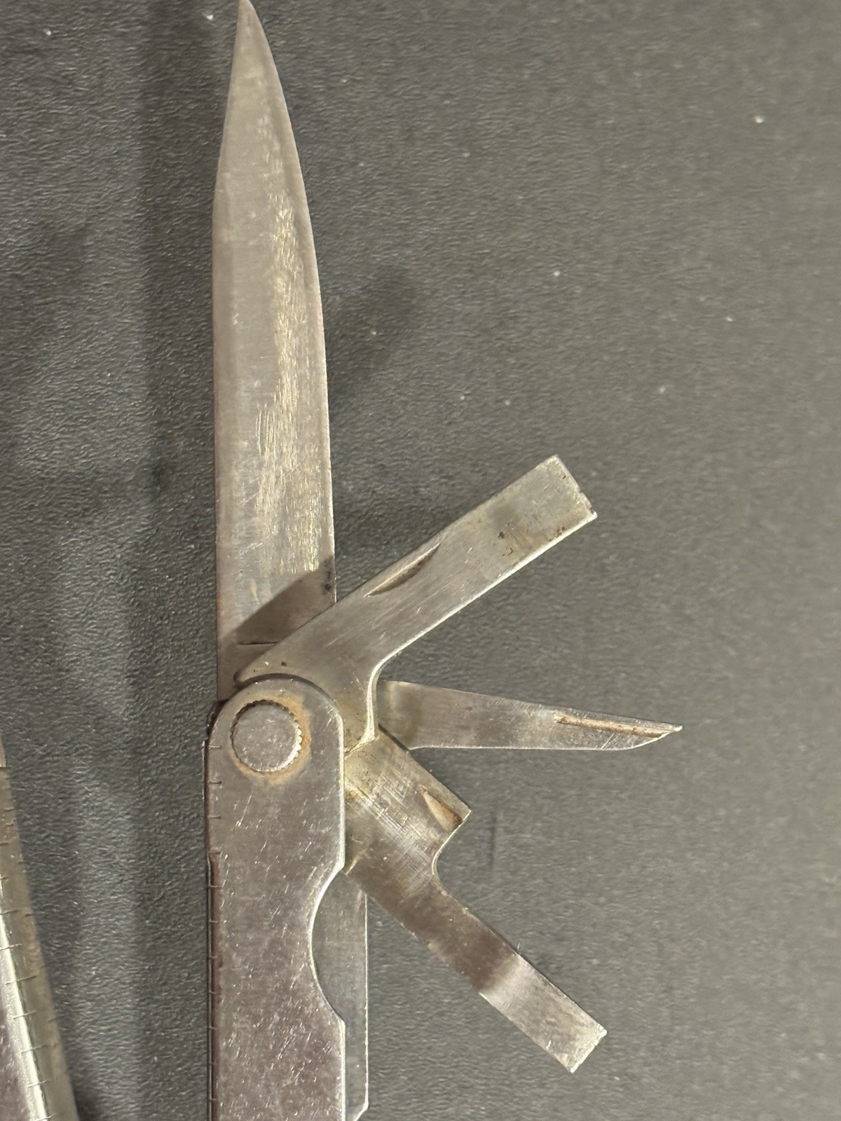 Vintage Leatherman Multi Tool Portland Oregon TM 1325473 No Date Code 80s – 90s