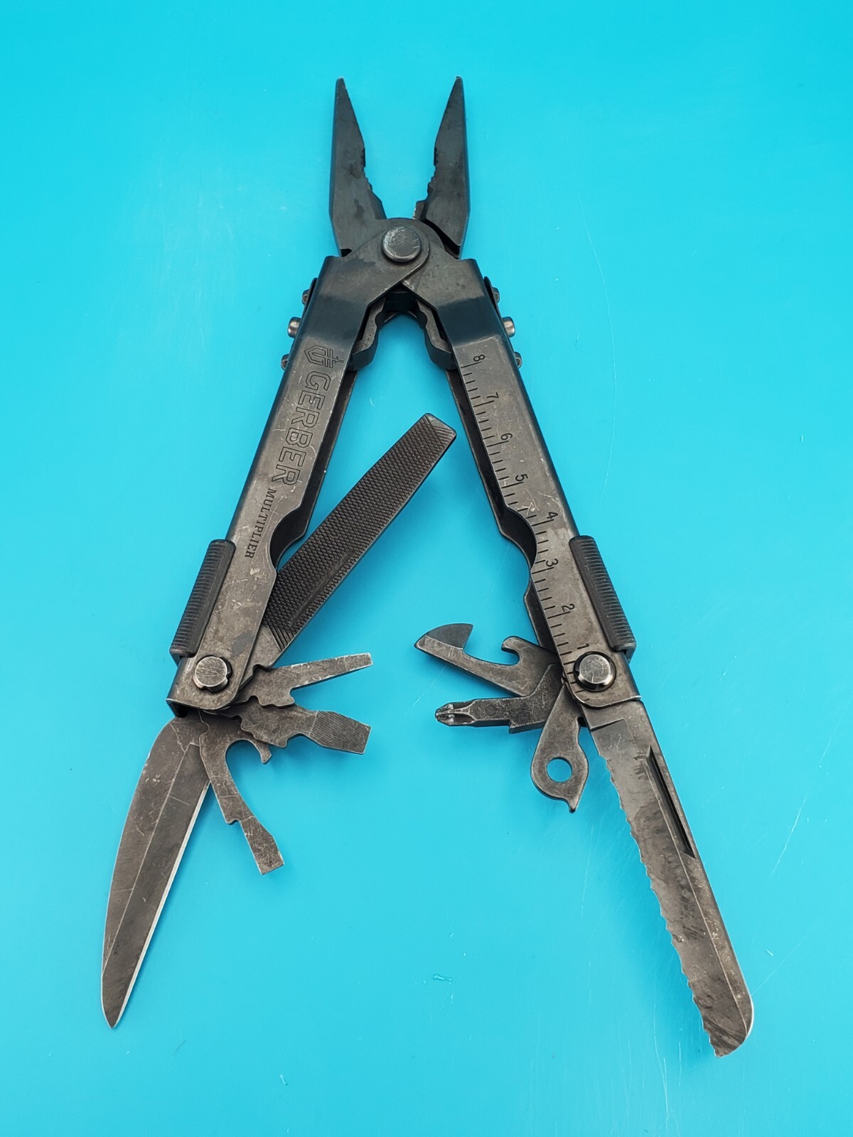 Gerber MP600 Black Oxide Multi-Tool Needle Nose Pliers!