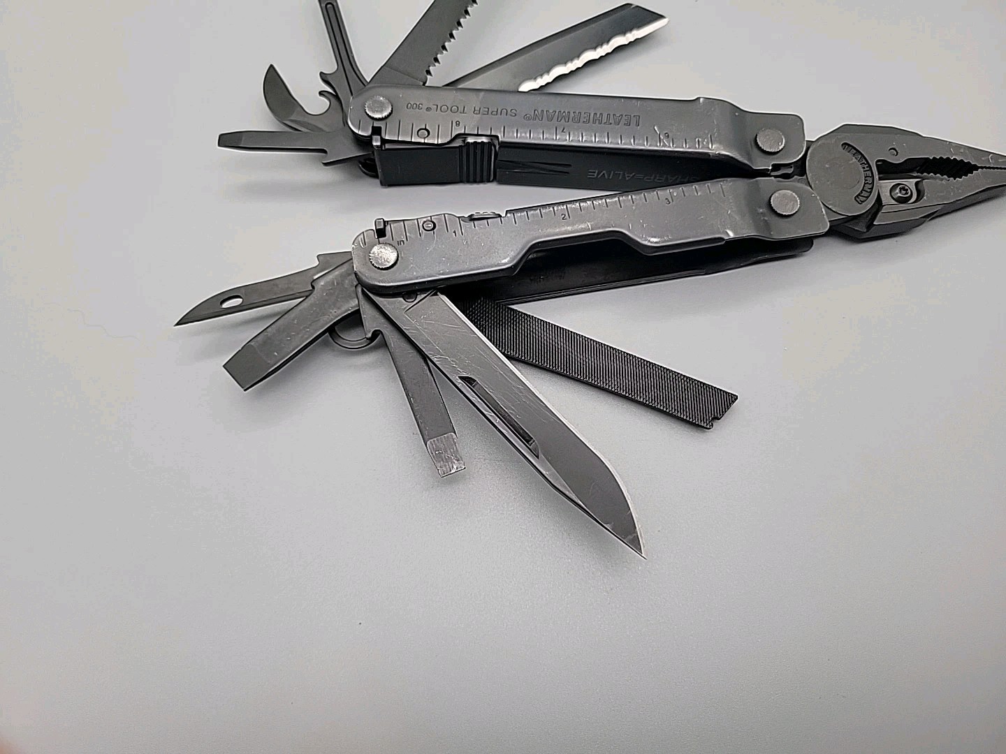 Leatherman Super Tool 300 Multi-Tool – Dated 0716 – LOGO Lee, Ryan / Stay Sharp