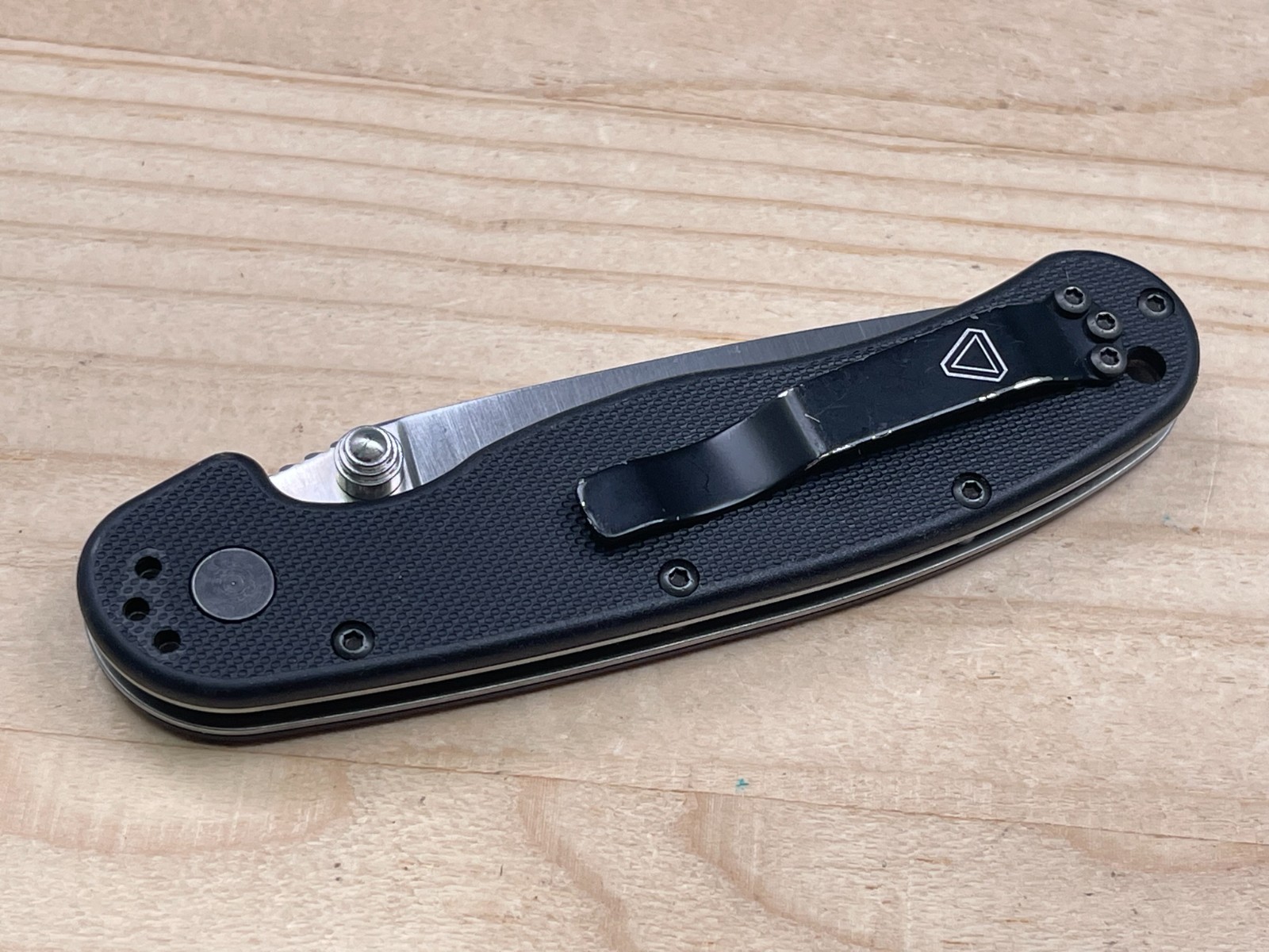 Ontario Knife Co. RAT Model II AUS-8 Folding Pocket Knife – Very Nice