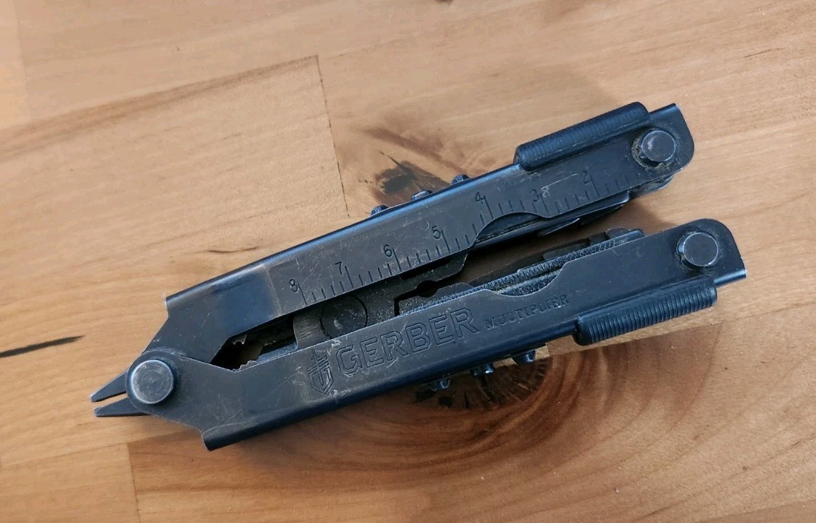 Gerber MP600 Multi-Tool Multi-Plier Black Oxide – Great Condition – C60