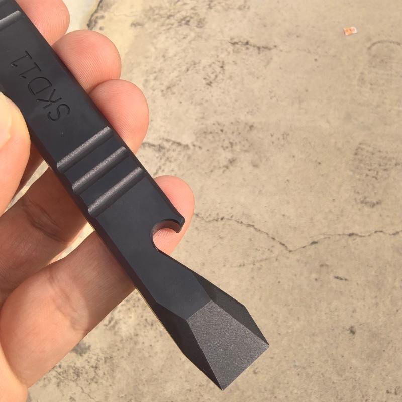 EDC Tool SKD-11 Steel Pry Bar HRC60