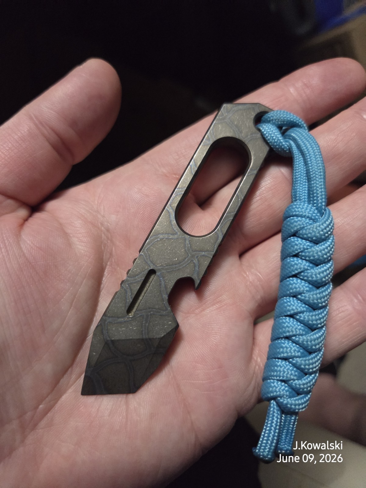 Fanycs Titanium Pry Bar Multicolor Key Chain Multitool