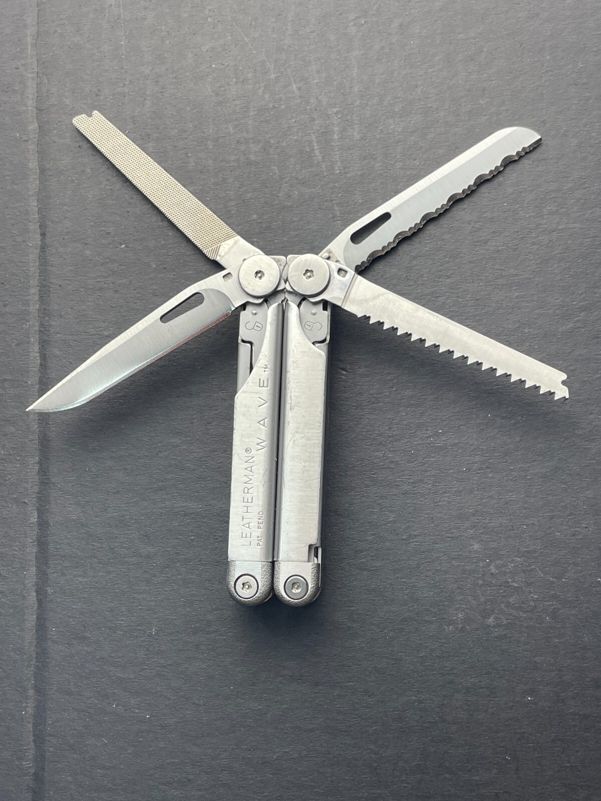 Original Leatherman Wave Multi-Tool Pliers – Retired