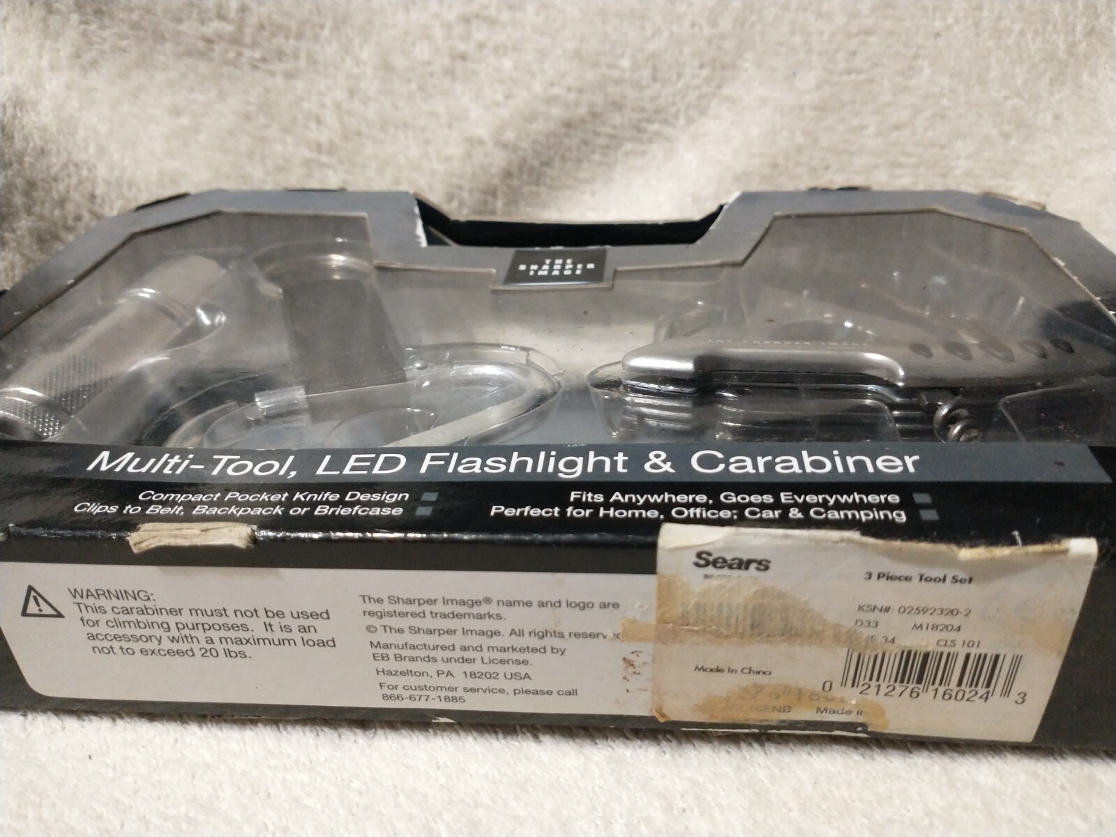 Sharper Image Multi Tool, LED Flashlight & Carabiner Gift Set Opened Package 47