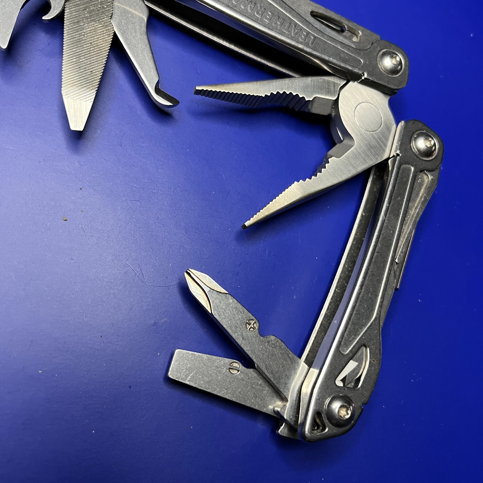 Leatherman Stainless Steel Wingman Multi Tool Scissors Knife Plier