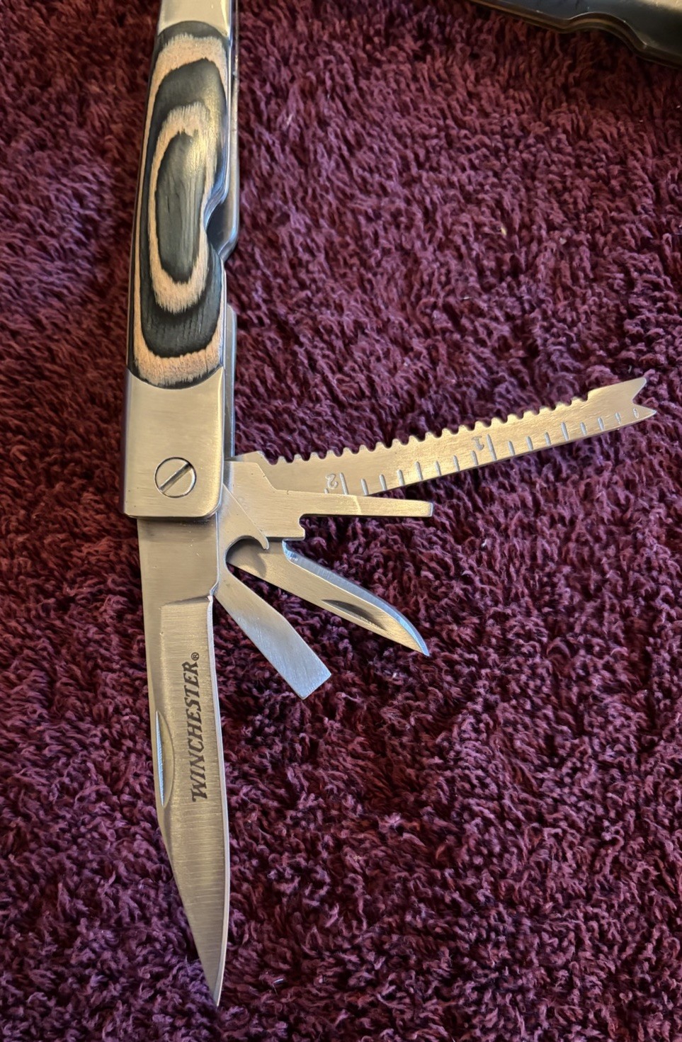 Winchester Multi Tool With Laminated Wood Grain Handel & Nylon Case (NEW)