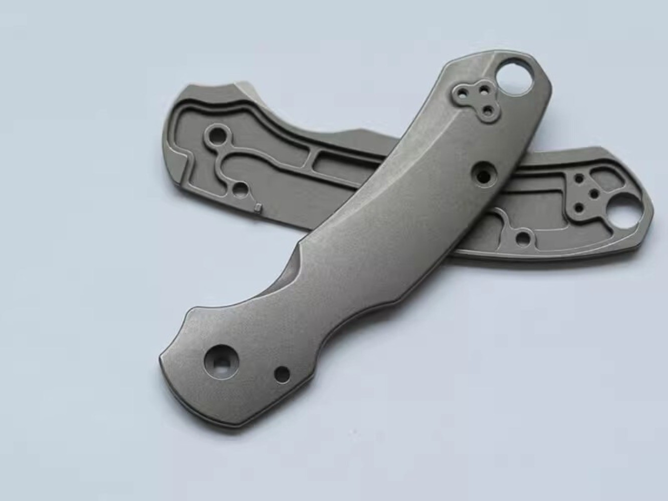 1 Pair Custom Made TC4 Handle Scales for Spyderco C223 Para3