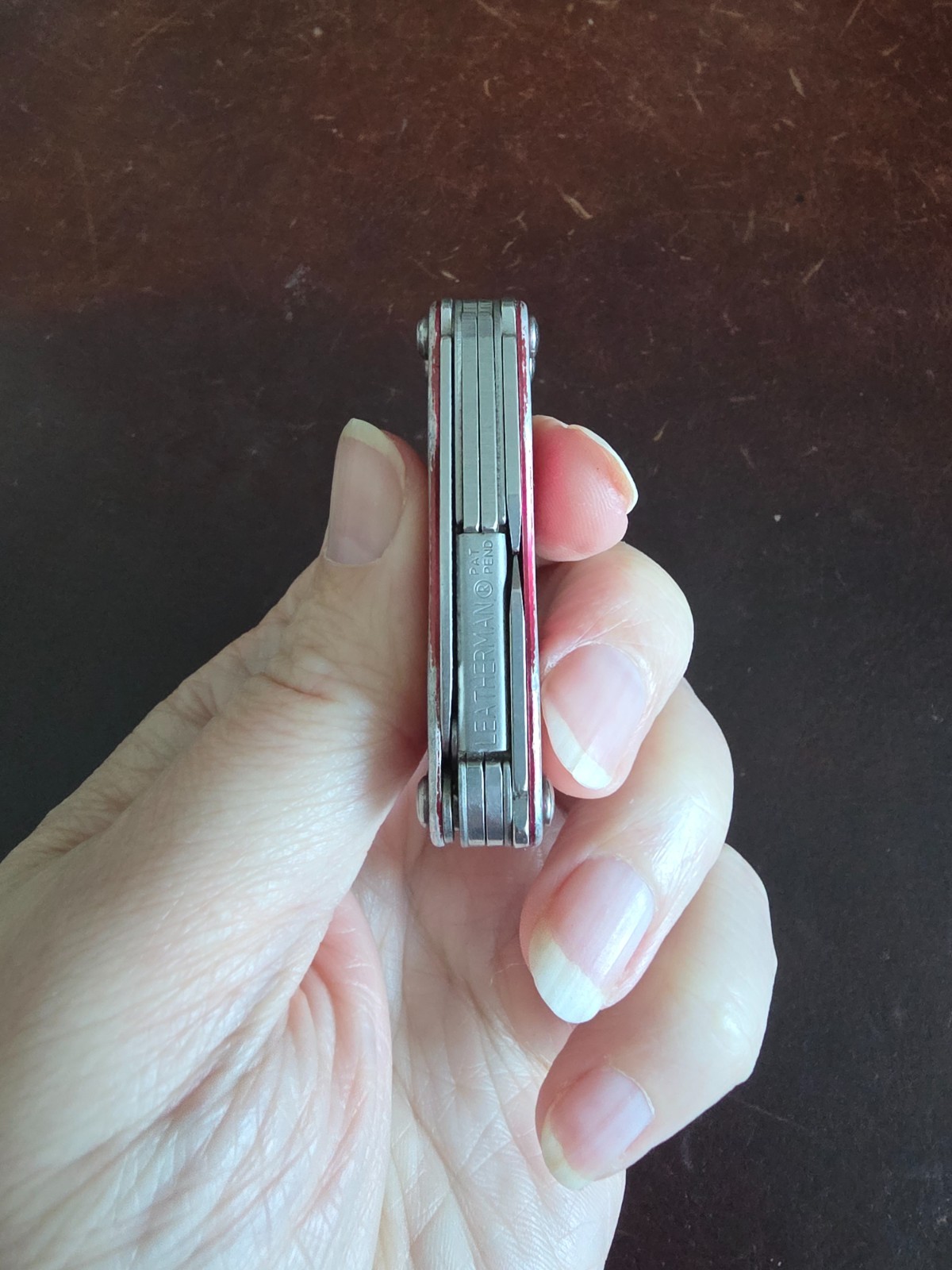Leatherman Squirt S4 Red Multitool Keychain Good Condition 069h