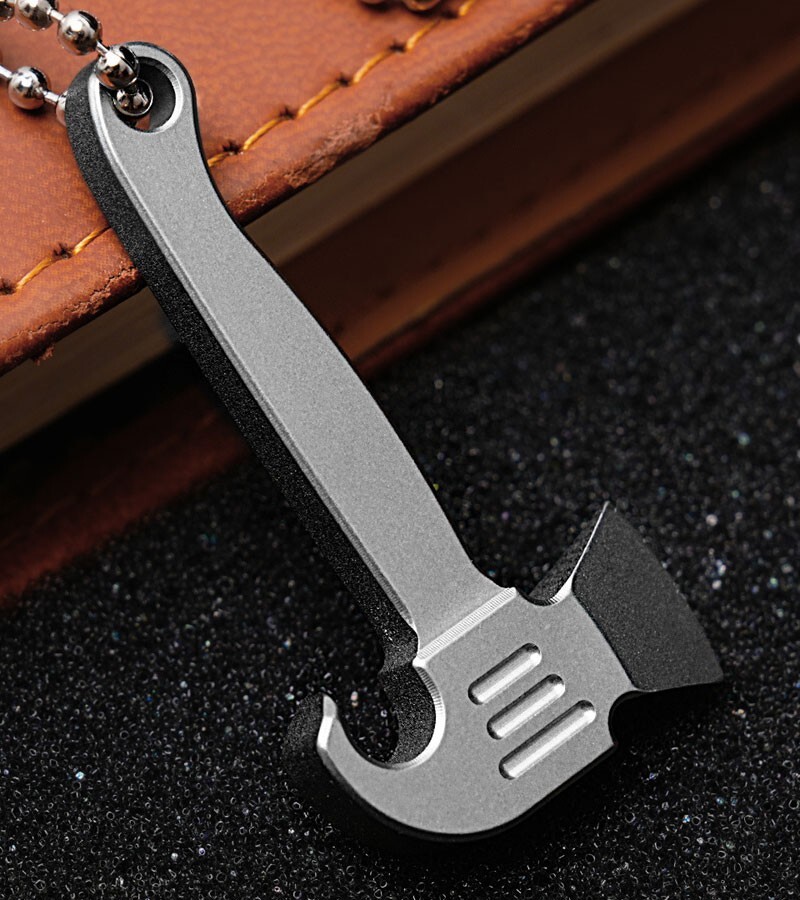 Mini Titanium Alloy Pendant Pry Bar Crowbar Bottle Opener Necklace EDC Keychain
