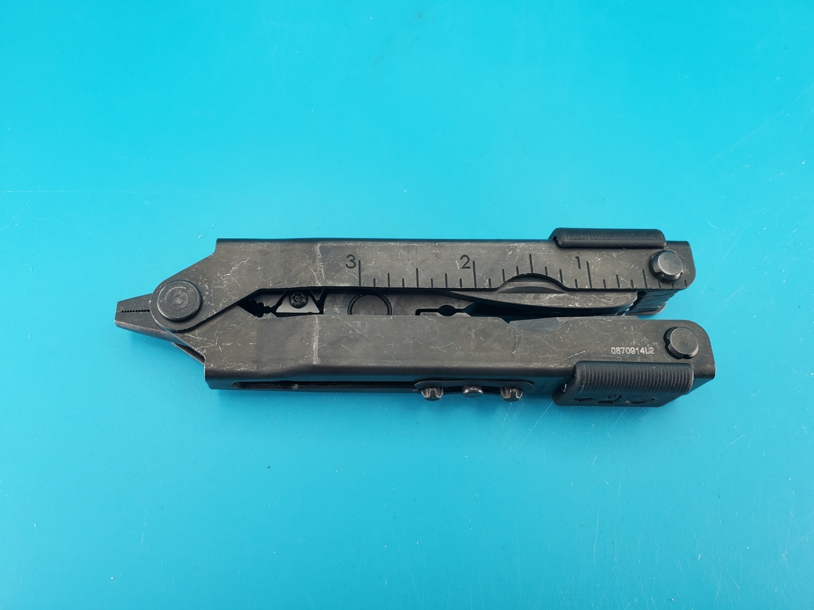 Gerber MP600 Black Oxide Multi-Tool Needle Nose Pliers! With Sheath!