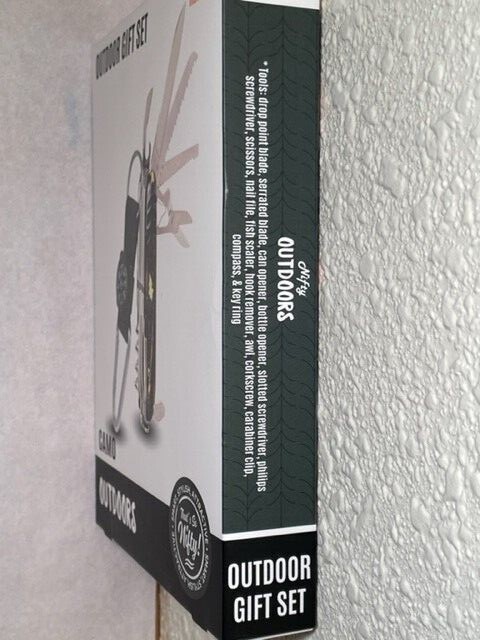 Camouflage Outdoor Gift Set, NOS, 16 in 1 Multitool, Compass & Key Ring