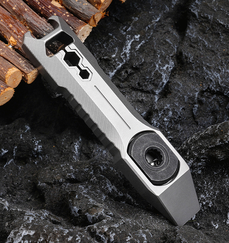 EDC Titanium Alloy Keychain Pocket Pry Bar Crowbar Opener Outdoor Multi Tools