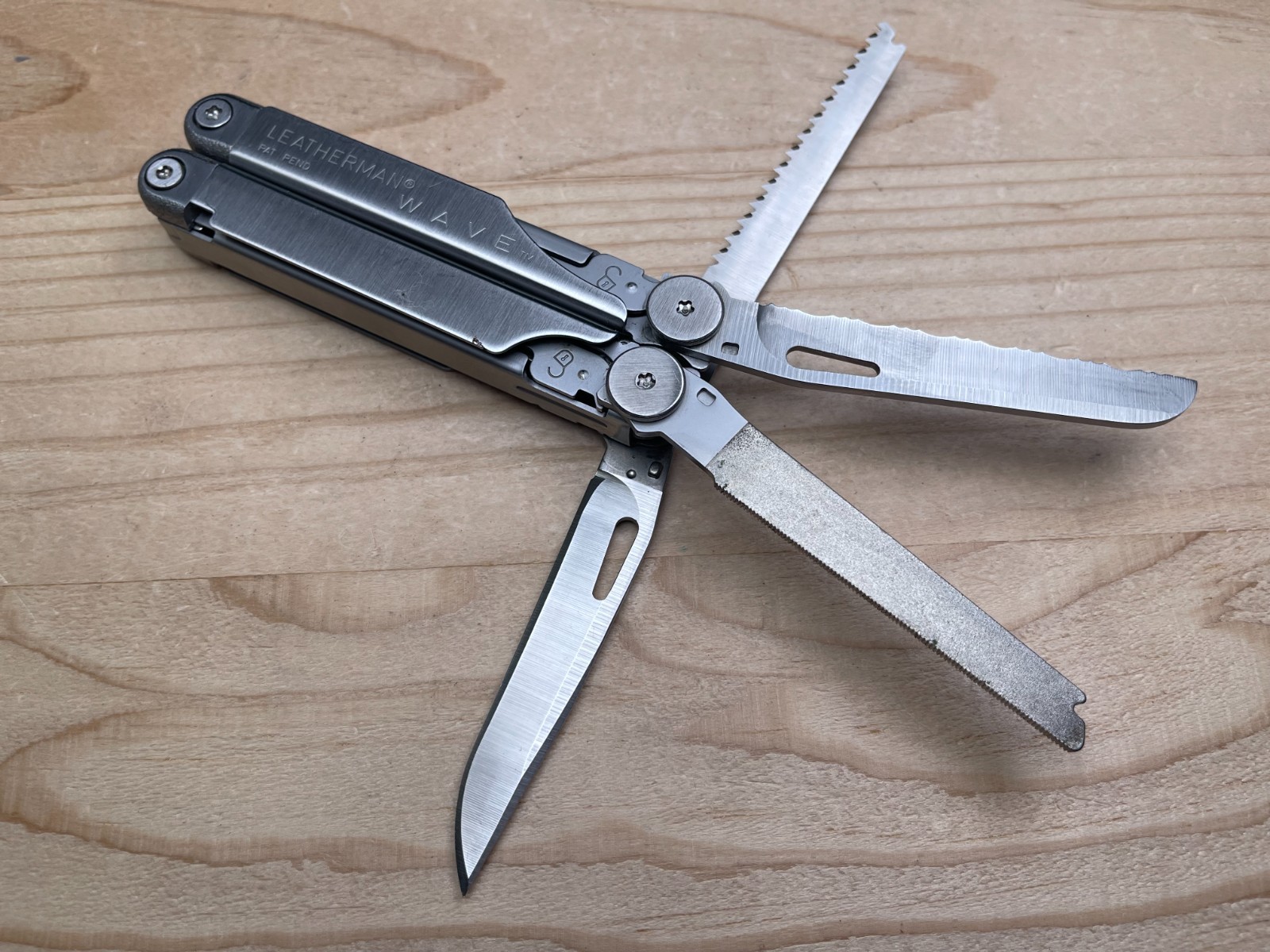 Leatherman Wave Multi-tool Knife w/Nylon Sheath 09/00 – Early Version, Very Nice