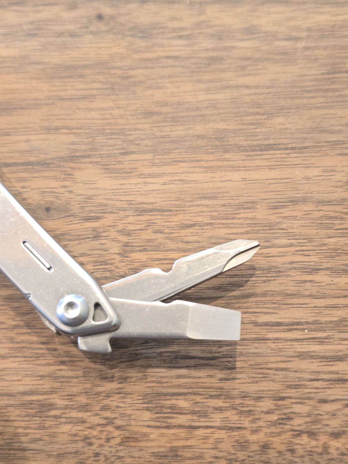 Leatherman Sidekick Multi-Tool, Knife, Pliers, Saw, Stainless With Sheath