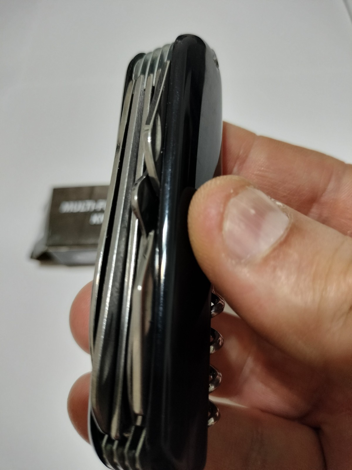 MULTIFUNCTION POCKET KNIFE STAINLESS STEEL UP TO 10 TOOLS NEW IN BOX .